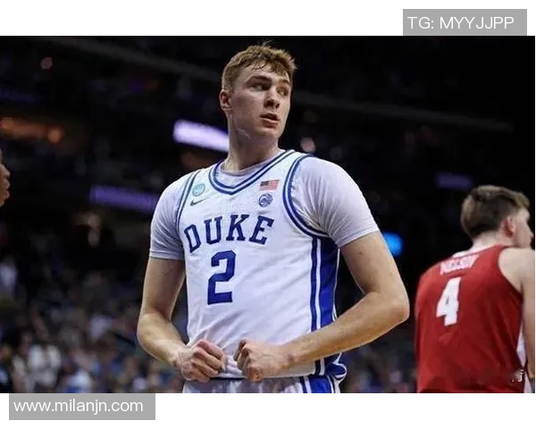 克里斯蒂称赞弗拉格传球能力出色完全适应NBA比赛节奏 克里斯蒂称赞弗拉格传球能力出色完全适应NBA比赛节奏