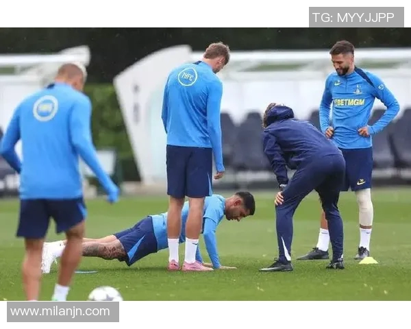 麦肯齐谈波帅指导风格希望能效仿罗梅罗的踢球方式 麦肯齐谈波帅指导风格希望能效仿罗梅罗的踢球方式