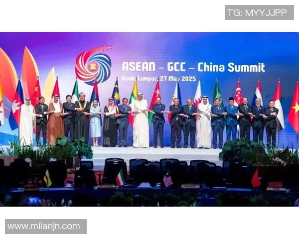 李小恒单刀破门助中国香港逆转孟加拉国比赛精彩瞬间回顾 李小恒单刀破门助中国香港逆转孟加拉国比赛精彩瞬间回顾