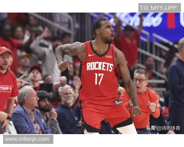 火箭训练营第4日精彩瞬间KD与谢泼德击掌卡佩拉与亚当斯温馨相拥 火箭训练营第4日精彩瞬间KD与谢泼德击掌卡佩拉与亚当斯温馨相拥