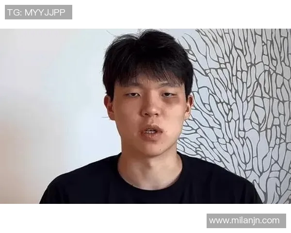 比卢普斯称赞杨瀚森适应能力强但仍需继续努力提升语言和文化素养 比卢普斯称赞杨瀚森适应能力强但仍需继续努力提升语言和文化素养