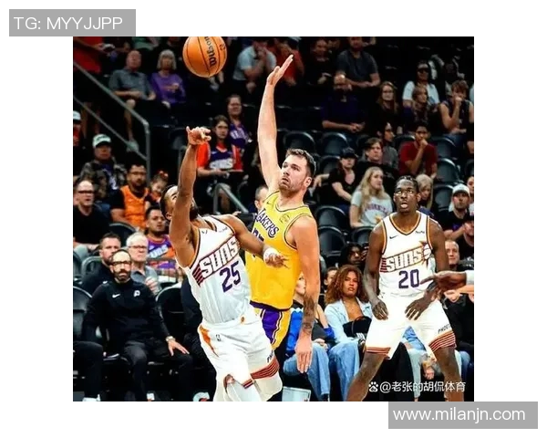 湖人残阵逆袭独行侠文森特首节火力全开八村表现出色半场领先13分 湖人残阵逆袭独行侠文森特首节火力全开八村表现出色半场领先13分