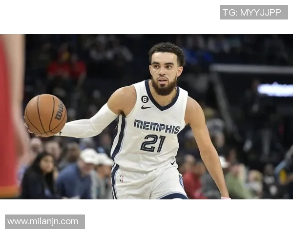 菜鸟球员杰明表现出色贡献23分9板5助弗拉格助攻双十小内创生涯新高17分